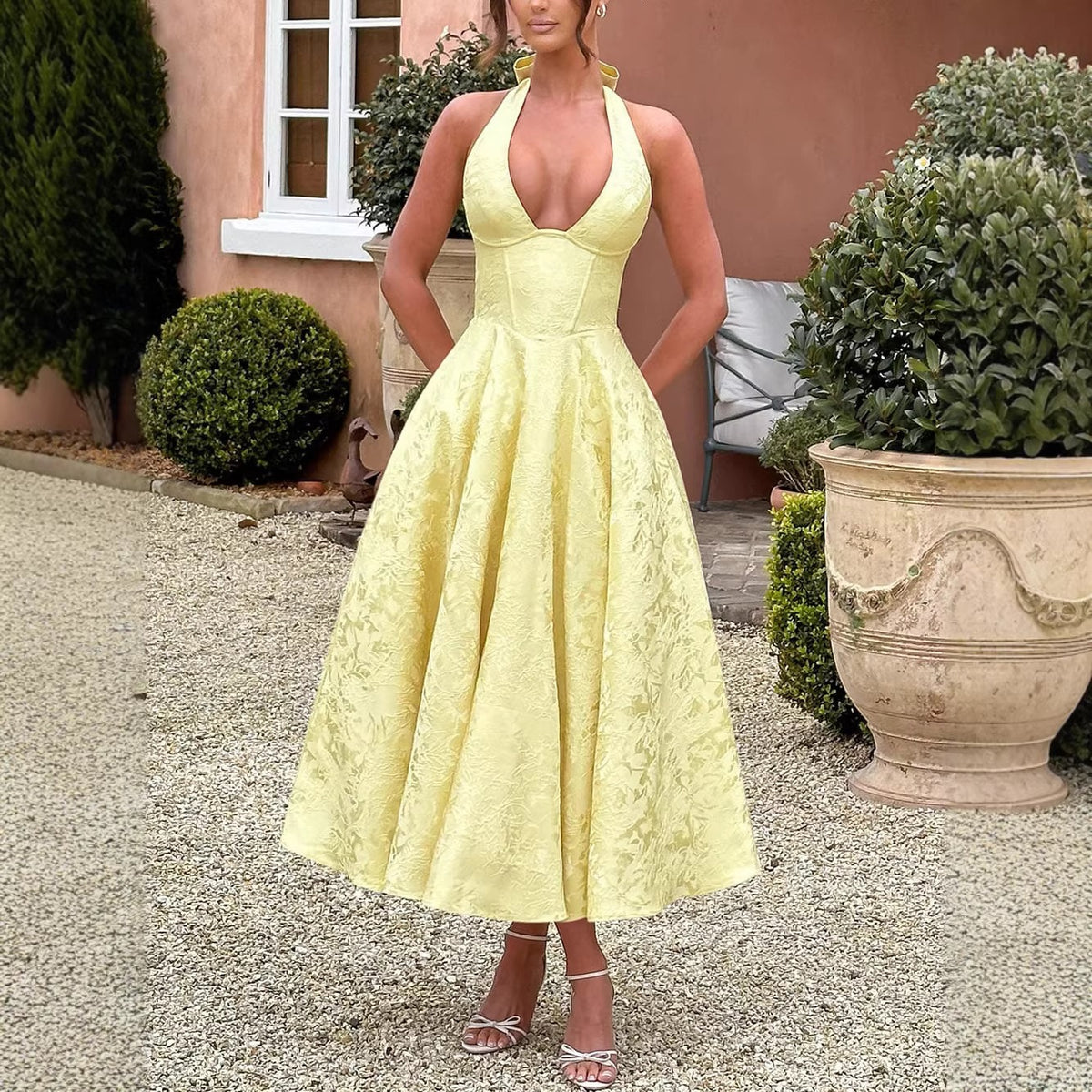 Robe de soirée longue en jacquard col licou, Preencess