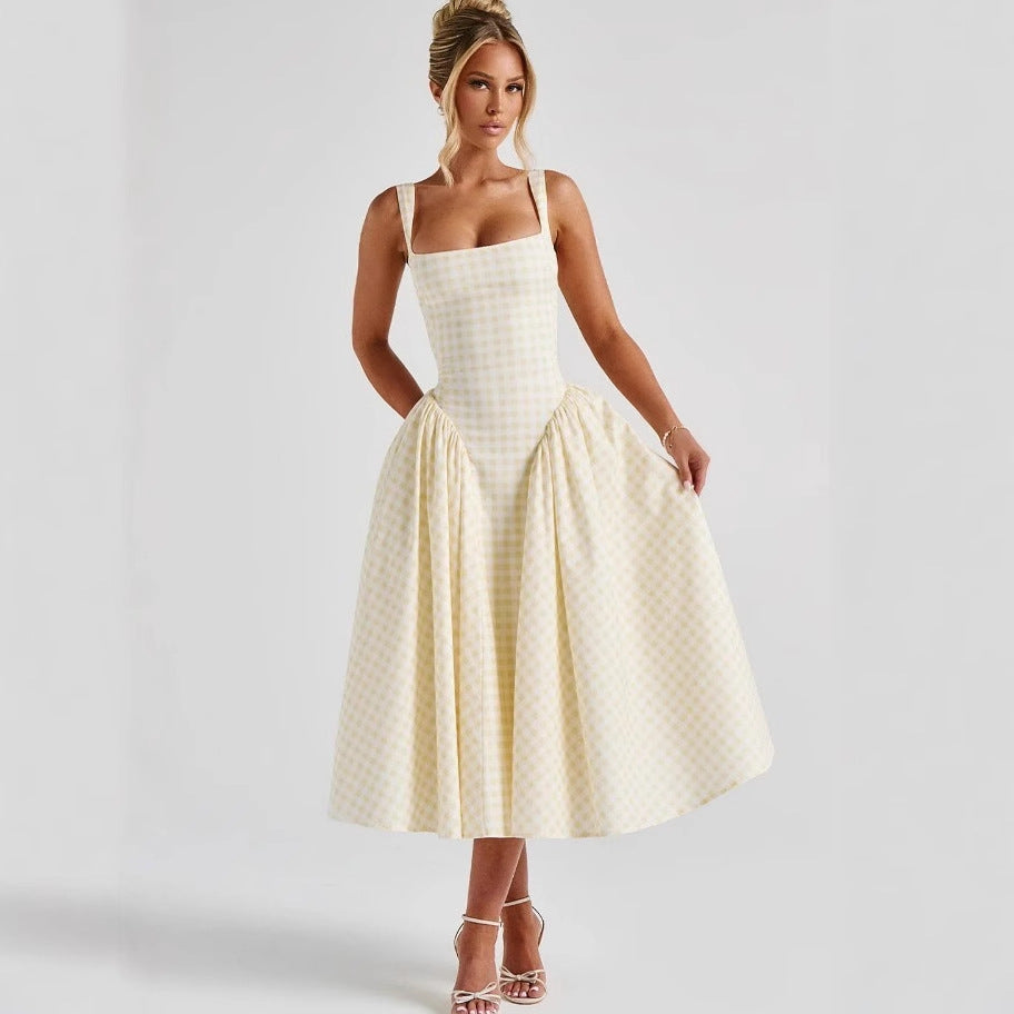 Robe à carreaux à fines bretelles