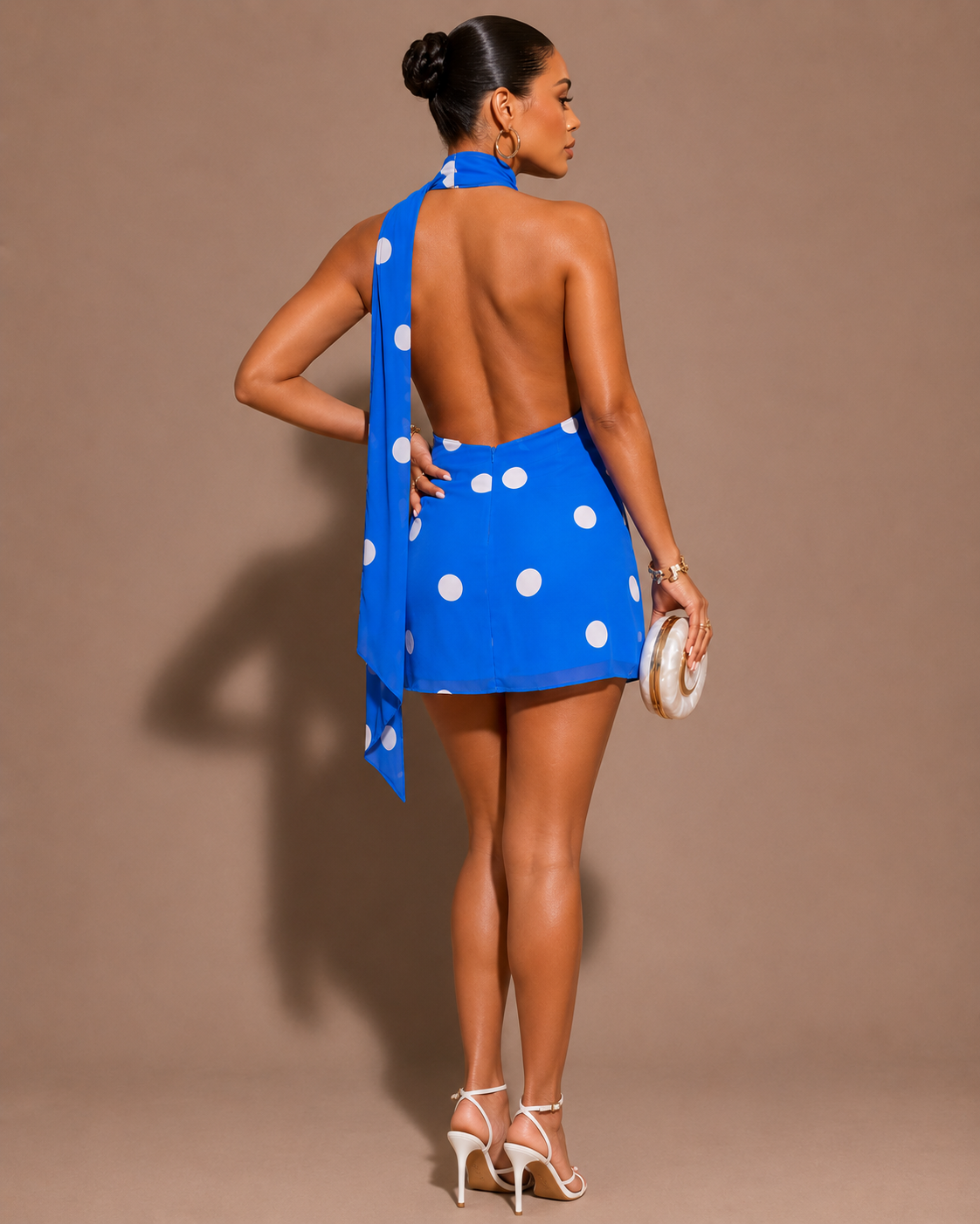 Robe Mini Bleu à Pois Dos Nu, Preencess