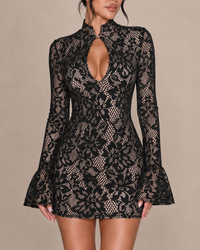 Robe Mini en Dentelle Ajourée à Manches Évasées, Preencess