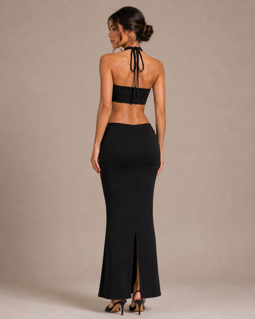 Robe Longue Moulante Dos Nu Col Licou à Fente, Preencess