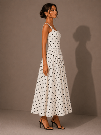 Robe longue à pois rétro à fines bretelles