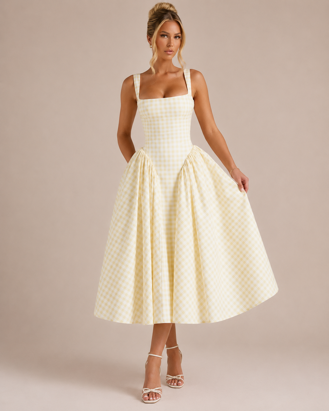 Robe à carreaux à fines bretelles, Preencess