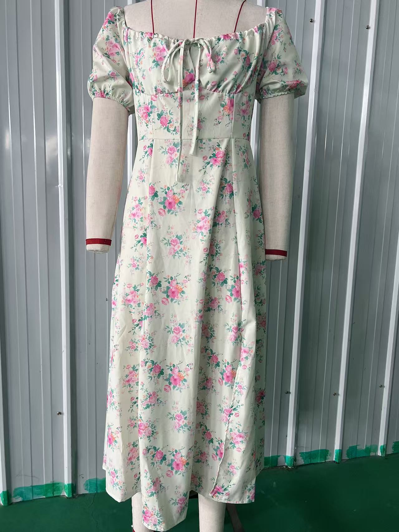 Robe à fines bretelles bicolore