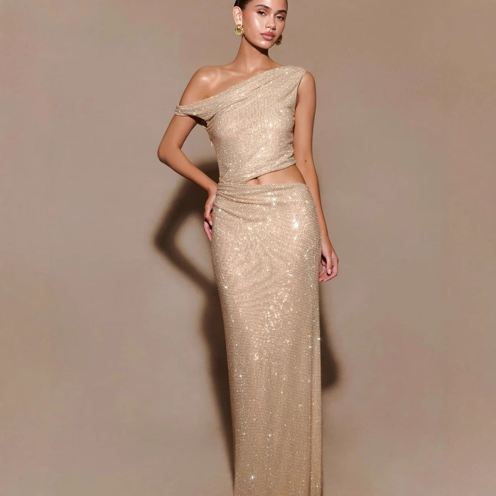 Robe sirène à strass épaules dénudées