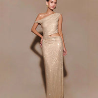 Robe sirène à strass épaules dénudées