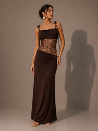 Robe Longue à Bretelles en Dentelle Unie, Preencess