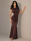 Robe Longue Moulante à Découpes, Preencess